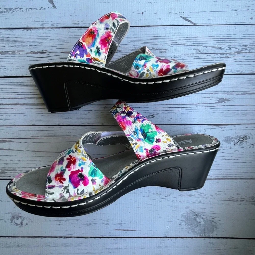 Alegria Womens Floral Comfort Leather Wedge Sandals EU 35/US‎ 5-5.5 Cottagecore